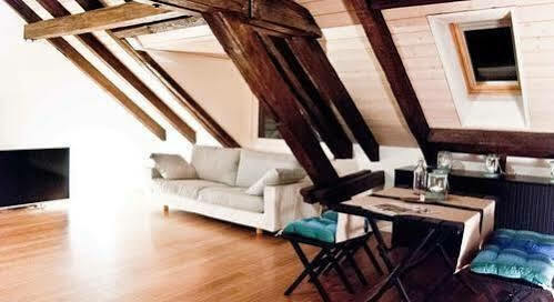 Le Bijou Lintheschergasse / Hb * Zurich