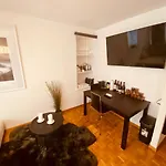 Airhome 4S Small Studio In The City Center