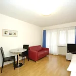 City-Studio On Top Floor - Crown 48