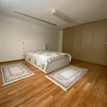 Get Cozy Family Flat Zuerich