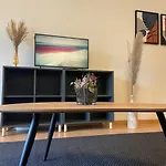 Comfort 1 And 2Bdr Apartment Close To Zurich Airport