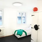 Nest - Elsastrasse 16