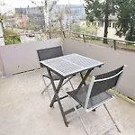 2Br Near City Center - Vineyard 21