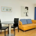 Pabs Residences - Kronenstrasse 37