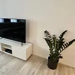 Paradeplatz Apartment By Airhome