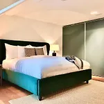 The Crown Penthouse Bahnhofstrasse