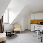 Delta Central Deluxe Apartments
