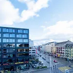 Zuerich: Live The City Vibe!