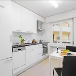 Zurich 2 Bedrooms Apartment