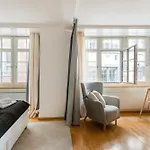 Beautiful Apartment In Old Town House City Center