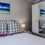 Reloc Serviced Apartments Zurich-Oerlikon