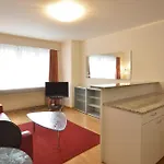 Nice 1Br Flat In The City Center - Crown 3