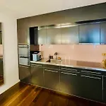 Modernes Apartment Im Toni- Areal