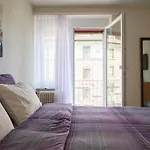 Komfortable Wohnung Im Lebendigen Zuercher Kreis 3
