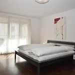 Amazing 2Br Near Lake - Flower 33