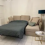 Letzigrund Studio Apartment With Private Garden