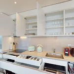 Stylish Penthouse In The City - Sun 17