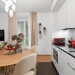 Boutique Luxury I Top Location I Freeparking I Private Terrace I Ac I Fast Wifi