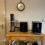 Lovely Room, 15 Min From Center, Mountain View