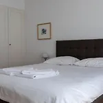 Charming 1Br Apartment In The Old Town - Uz4