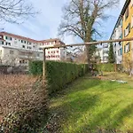Basic 2Br Apartment With Full Kitchen