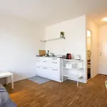 Your Urban Home In City Of Zurich - Near Albisriederplatz & Letzipark