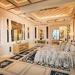Royal Residence At The Atlantis By Giardino