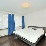 Stylish 1Br Near Lake And Opera - Flower 11