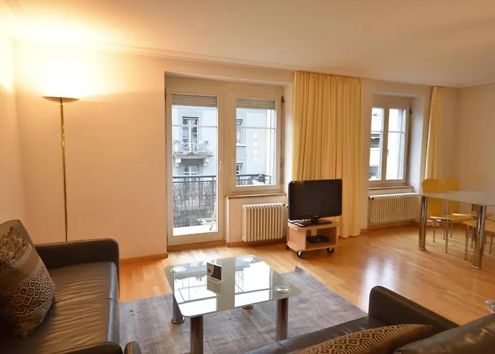 1Br Near Lake - Joy St3 R