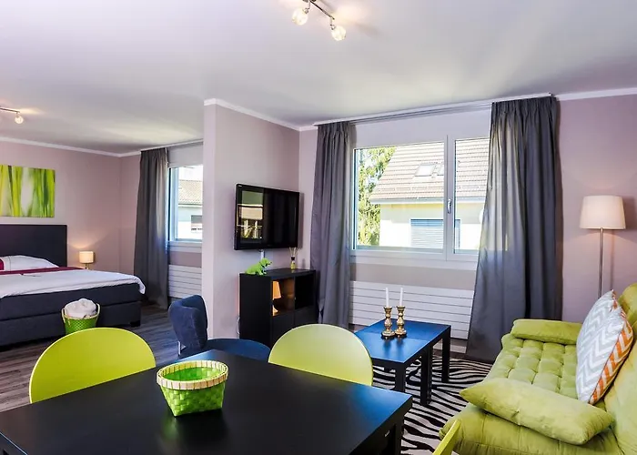 Reloc Serviced Apartments Zurich-Oerlikon