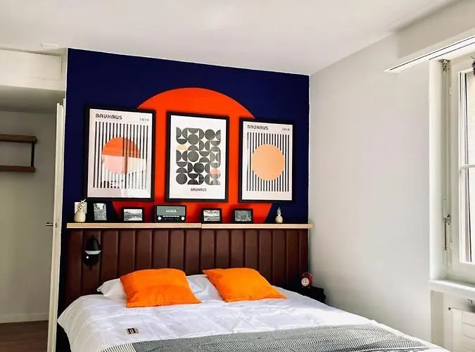 Cozy Studio Apartment Unit 12 In Center Of Zurich