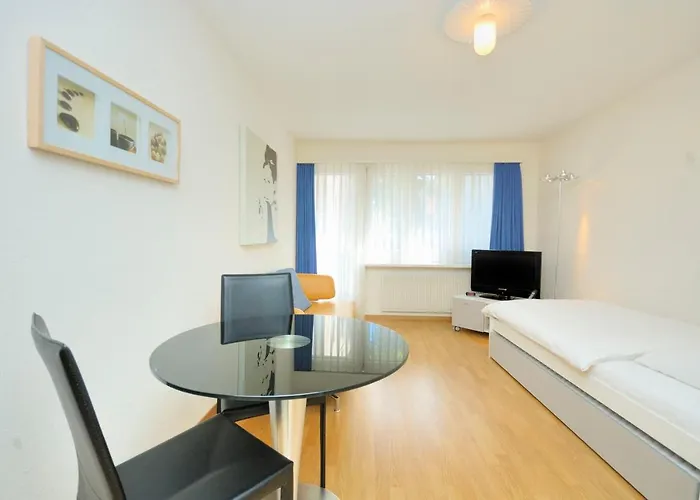 Pabs Residences - Kronenstrasse 37