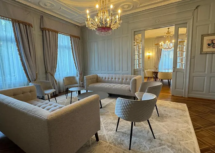 Private Luxury Villa in Zurich
