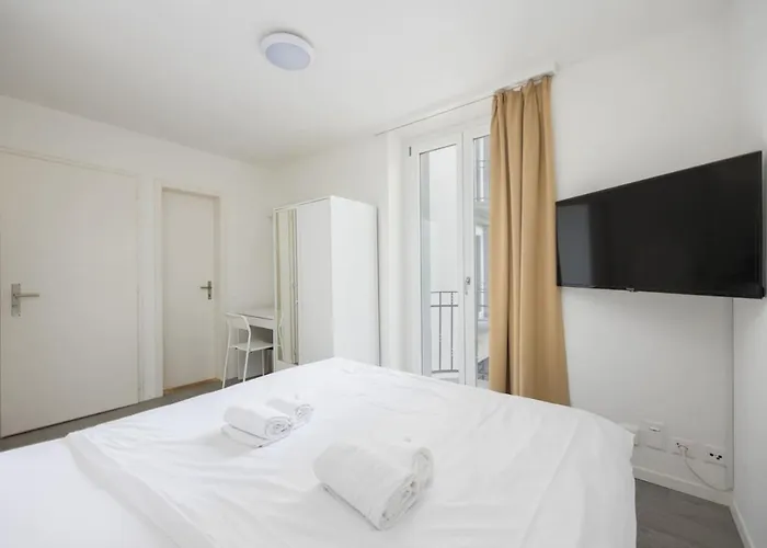 Urban Oasis With Queen Bed And View Be-39