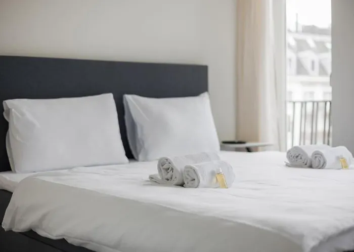 Urban Oasis With Queen Bed And View Be-34