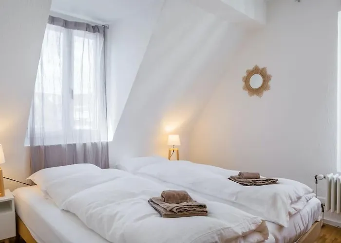 Wohnung In Zuerich Mit Dachterrasse // Langstrasse