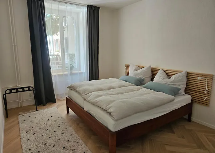 New 2 Bedroom Apartment - 15Min From Paradeplatz