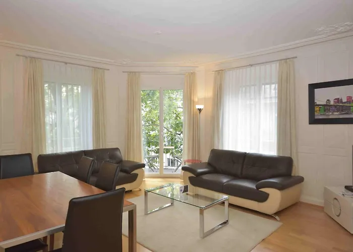 Executive 3Br Near Opera - Pabs 4