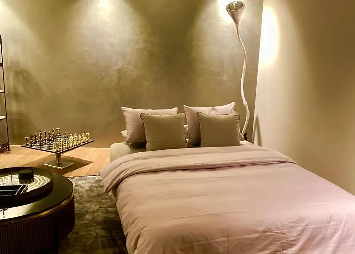 Suite3, 7 Min Walk From Opera Or Lake