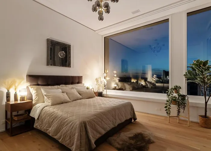 Large Luxury Business Penthouse Near Main Station Zuerich