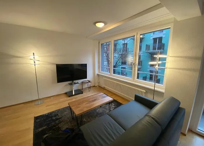 Amazing 1Br Flat In The City Centre - West 8