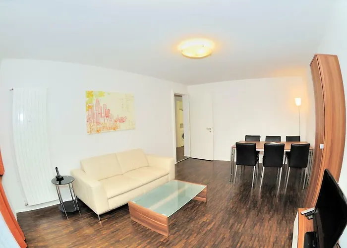 Stylish 1Br Near Lake And Opera - Flower 11