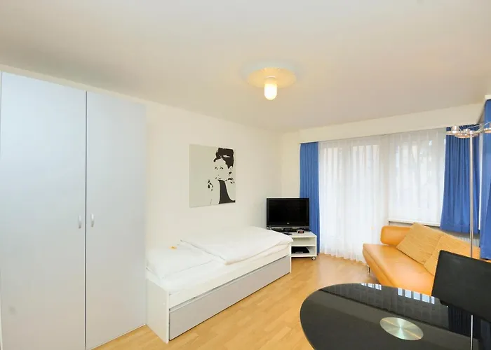 Charming Studio In The Center - Crown 23