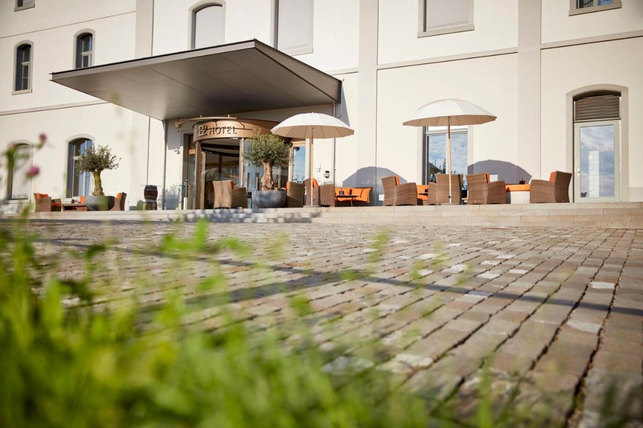 B2 Hotel 4*