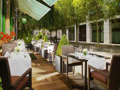 Hotel Neues Schloss Privat Zurich, Autograph Collection 5*