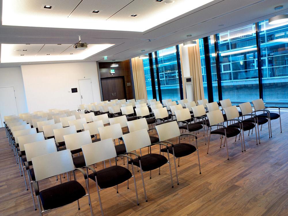 Hotel Four Points By Sheraton Sihlcity -