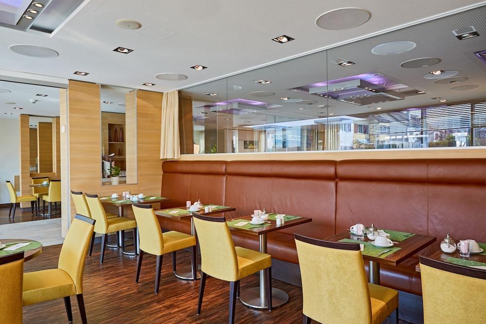 H+ Hotel Zurich