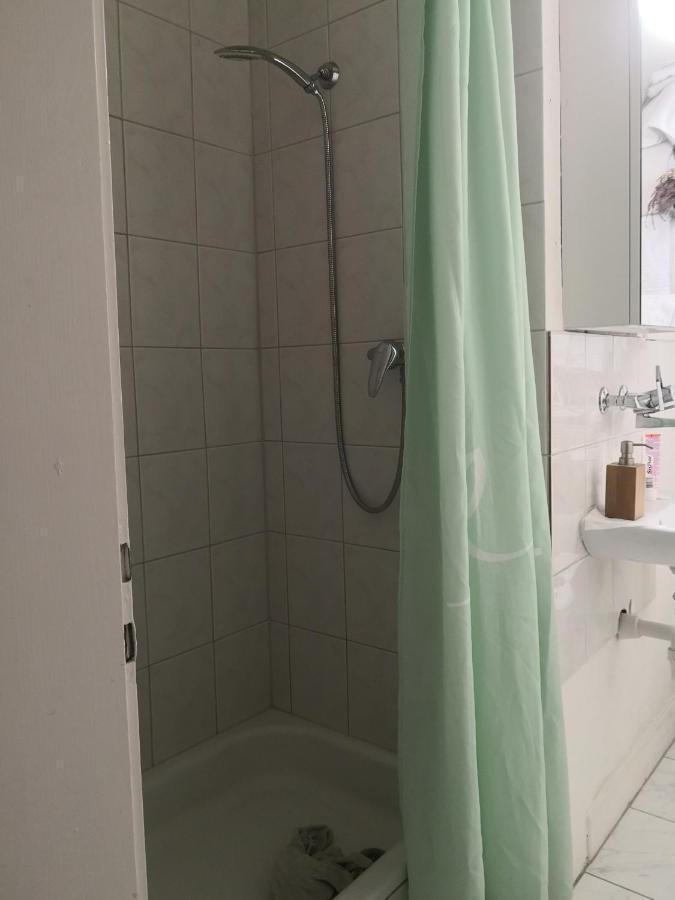 Privatunterkunft 2comfort Bedrooms 5min Walk From Main Station *