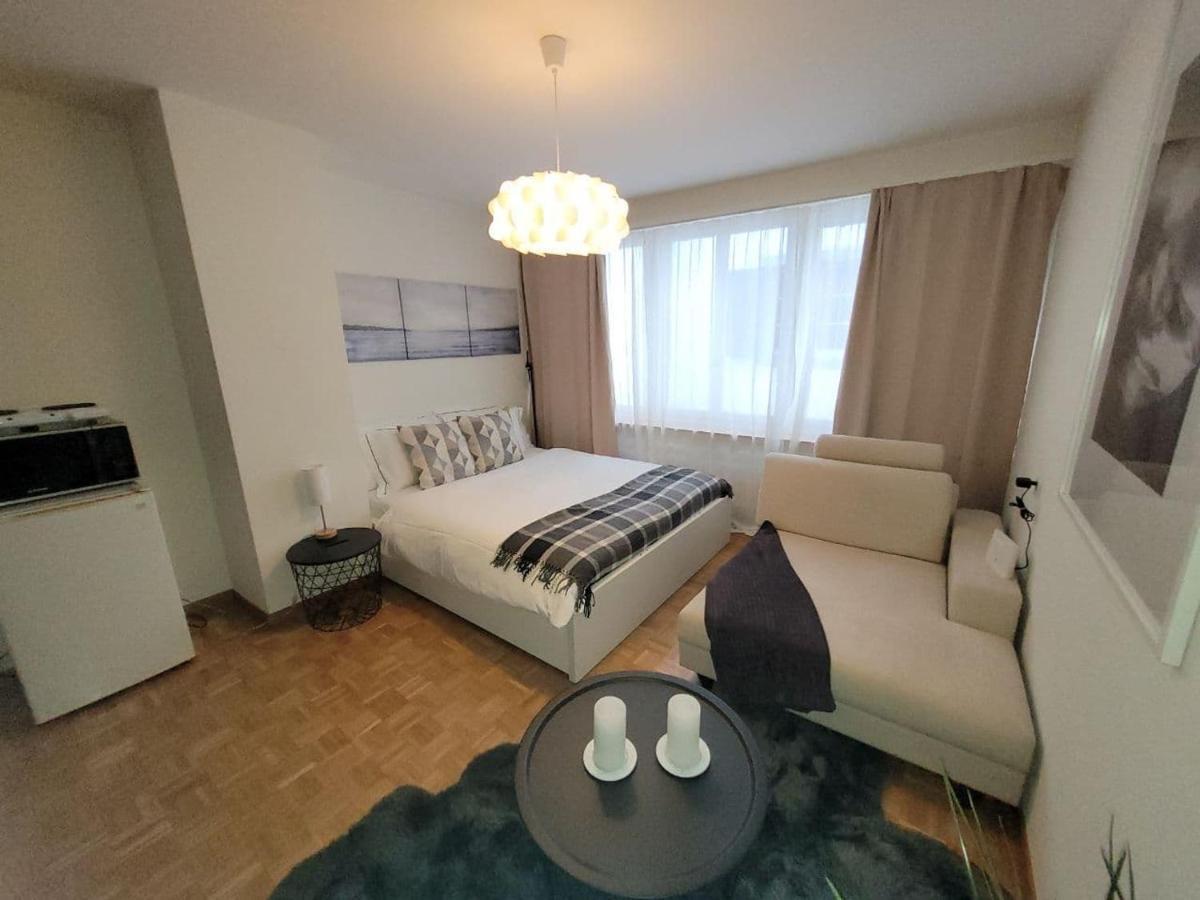 Airhome 4s Small Studio In The City Center Apartment