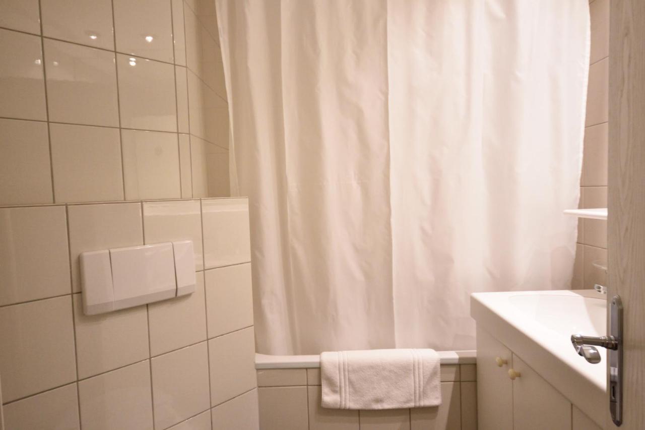 1br Near - Joy St3 R Zurich